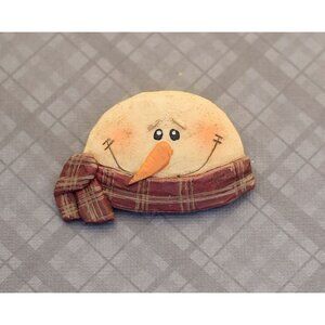 Vintage Boho Christmas Snowman Brooch G10